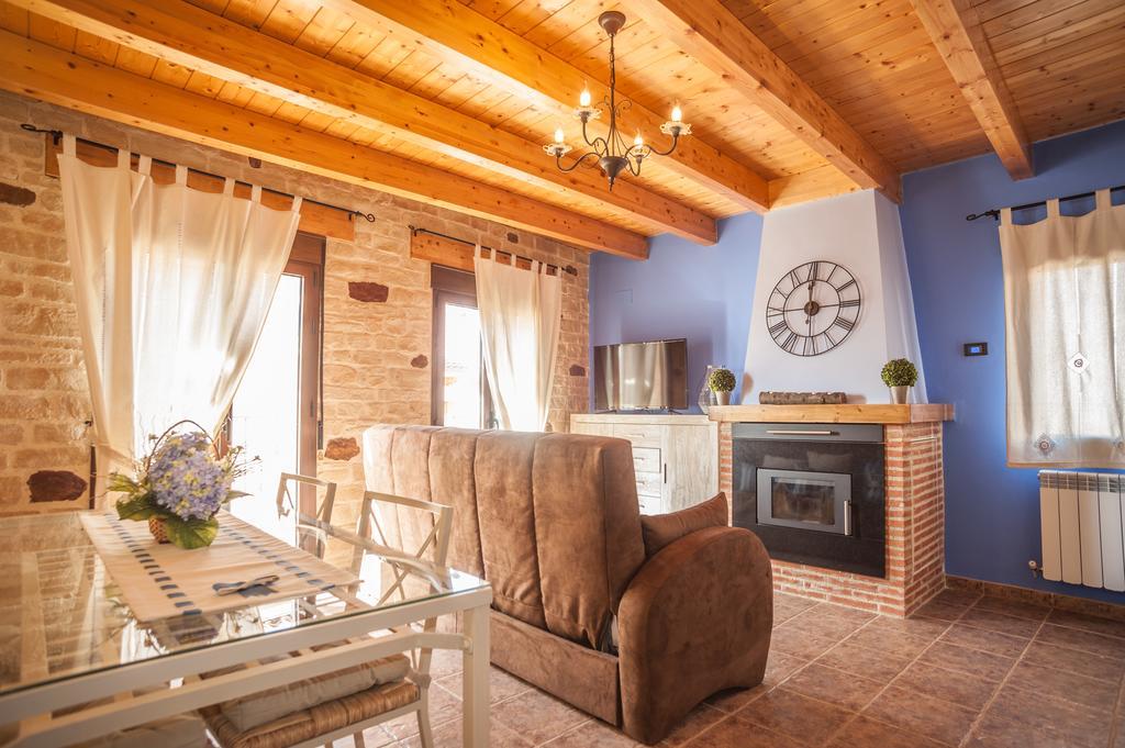 Apartamentos Rurales Millan La Mata de los Olmos Exteriér fotografie